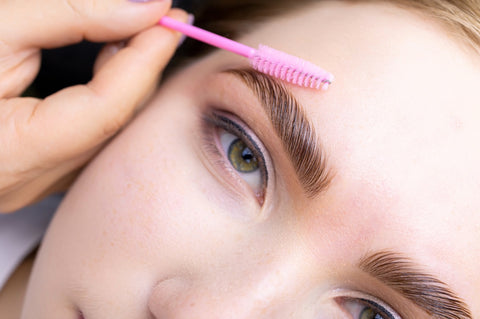 Eyebrow Services ( Tint & Lamination)